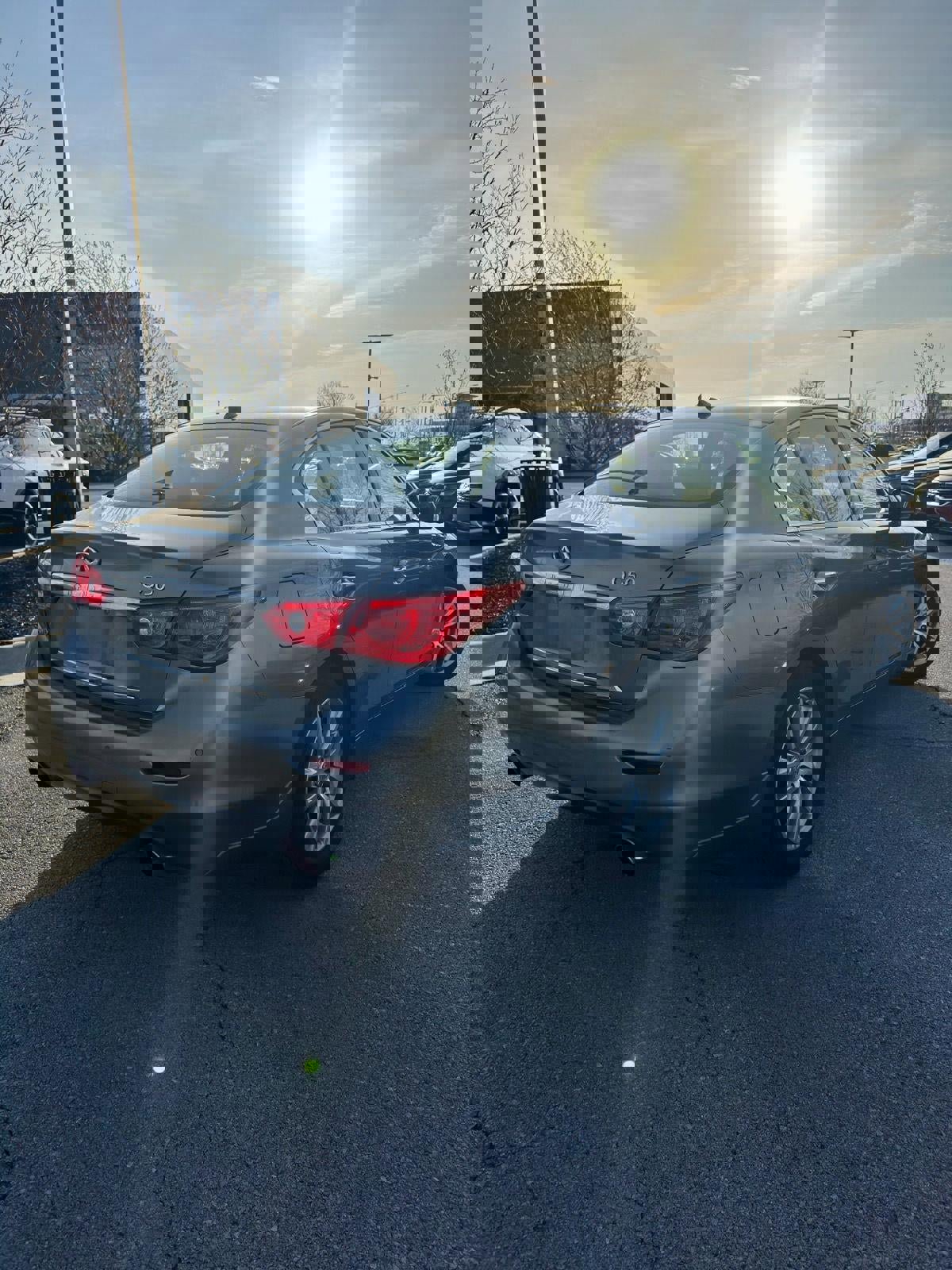 Used 2016 INFINITI Q50 Premium w/ Driver Assistance Package image 5