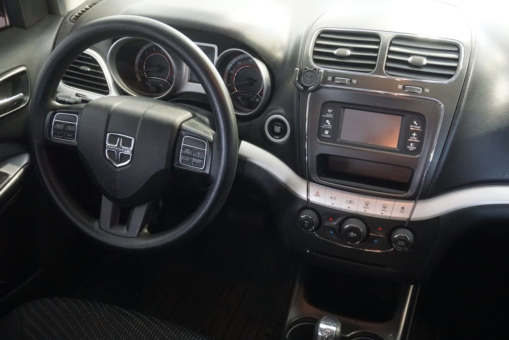 Used 2017 Dodge Journey SXT w/ Comfort/Convenience Group AWD/4WD image 19