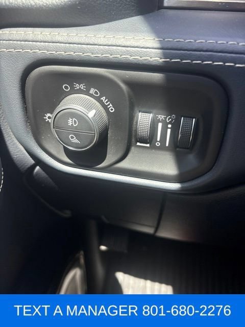 Used 2020 RAM 2500 Limited AWD/4WD image 19