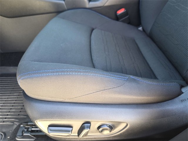 Used 2023 Toyota RAV4 SE w/ Convenience Package image 18