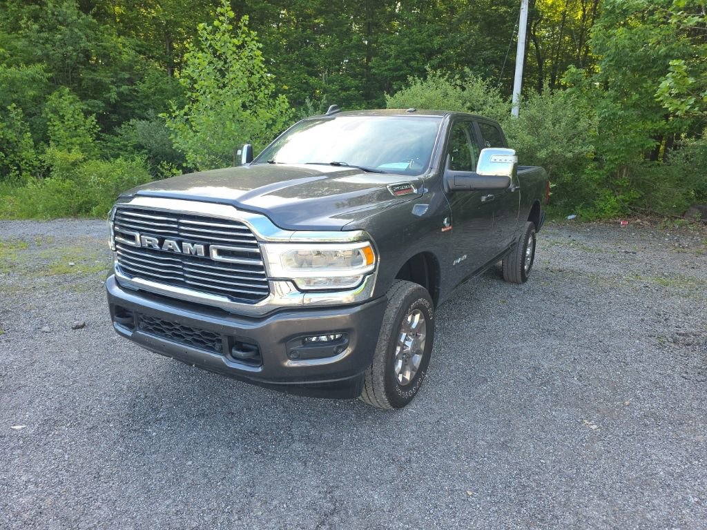 Used 2024 RAM 2500 Laramie AWD/4WD image 8