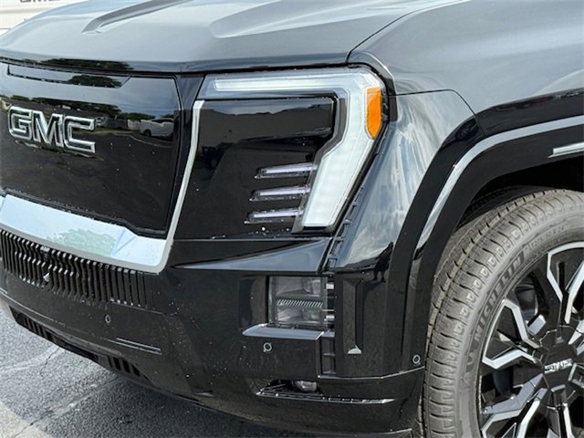 New 2025 GMC Sierra EV Denali image 11