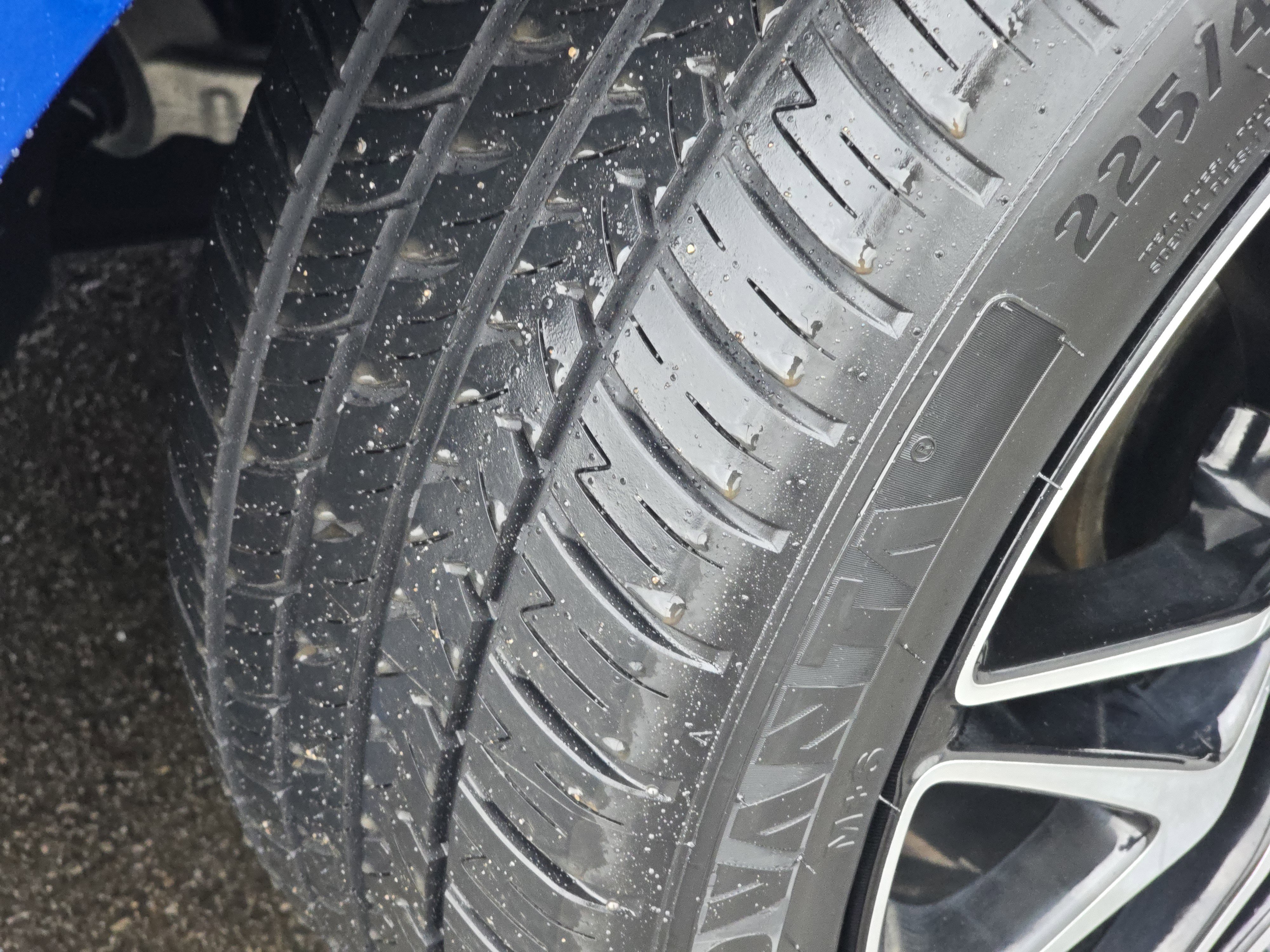 Used 2022 Kia Stinger GT-Line w/ Sun & Sound Package image 14