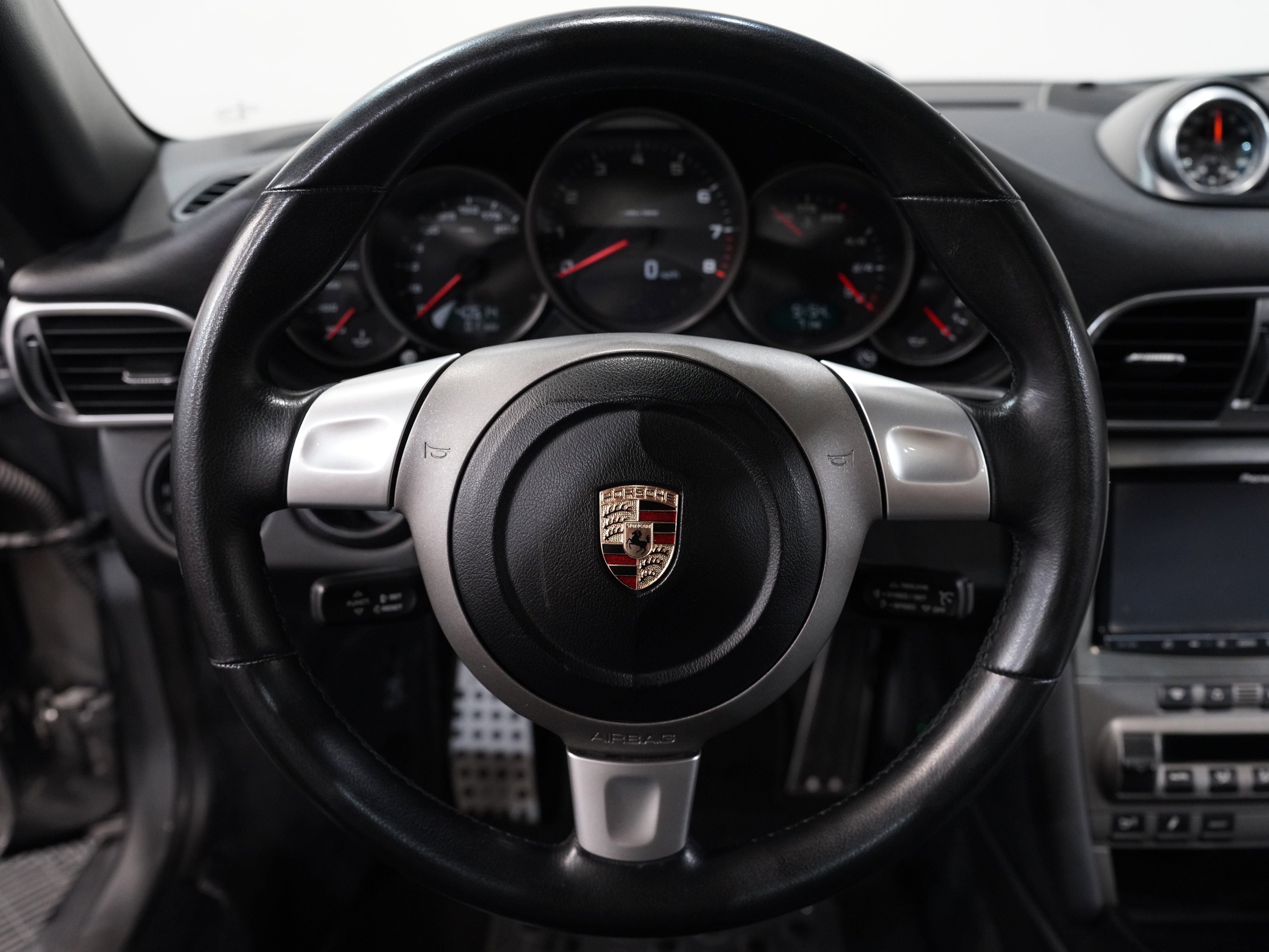 Used 2007 Porsche 911 Carrera S image 25