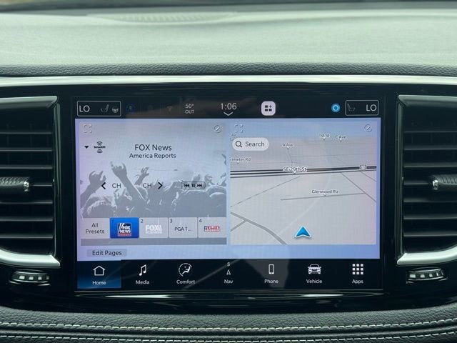 Certified 2023 Chrysler Pacifica Limited image 18