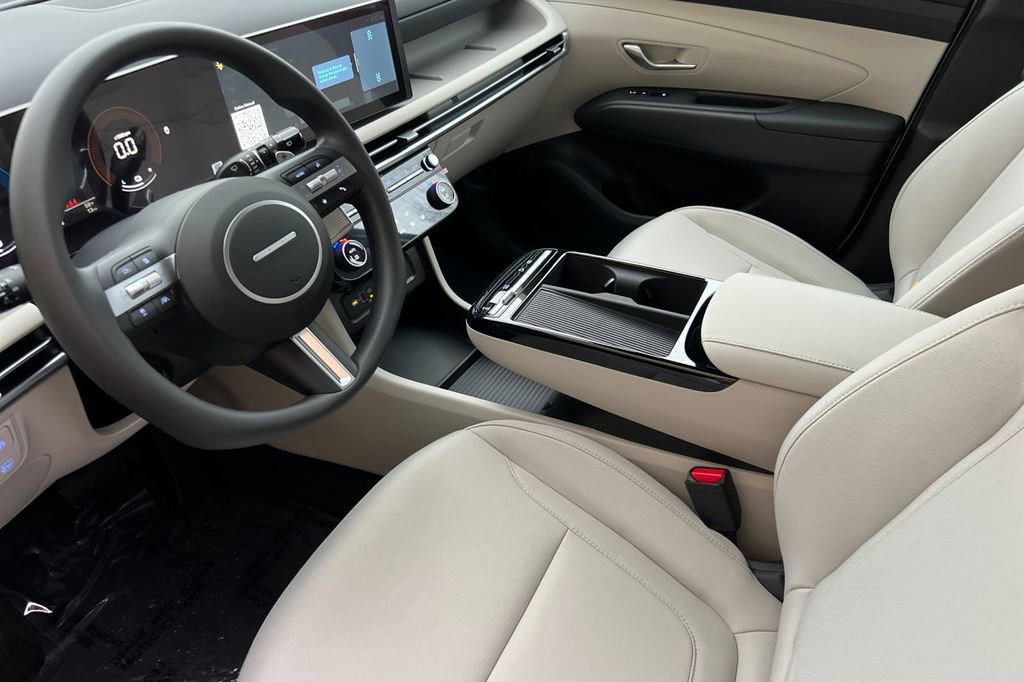 New 2026 Hyundai Tucson Blue SE image 8