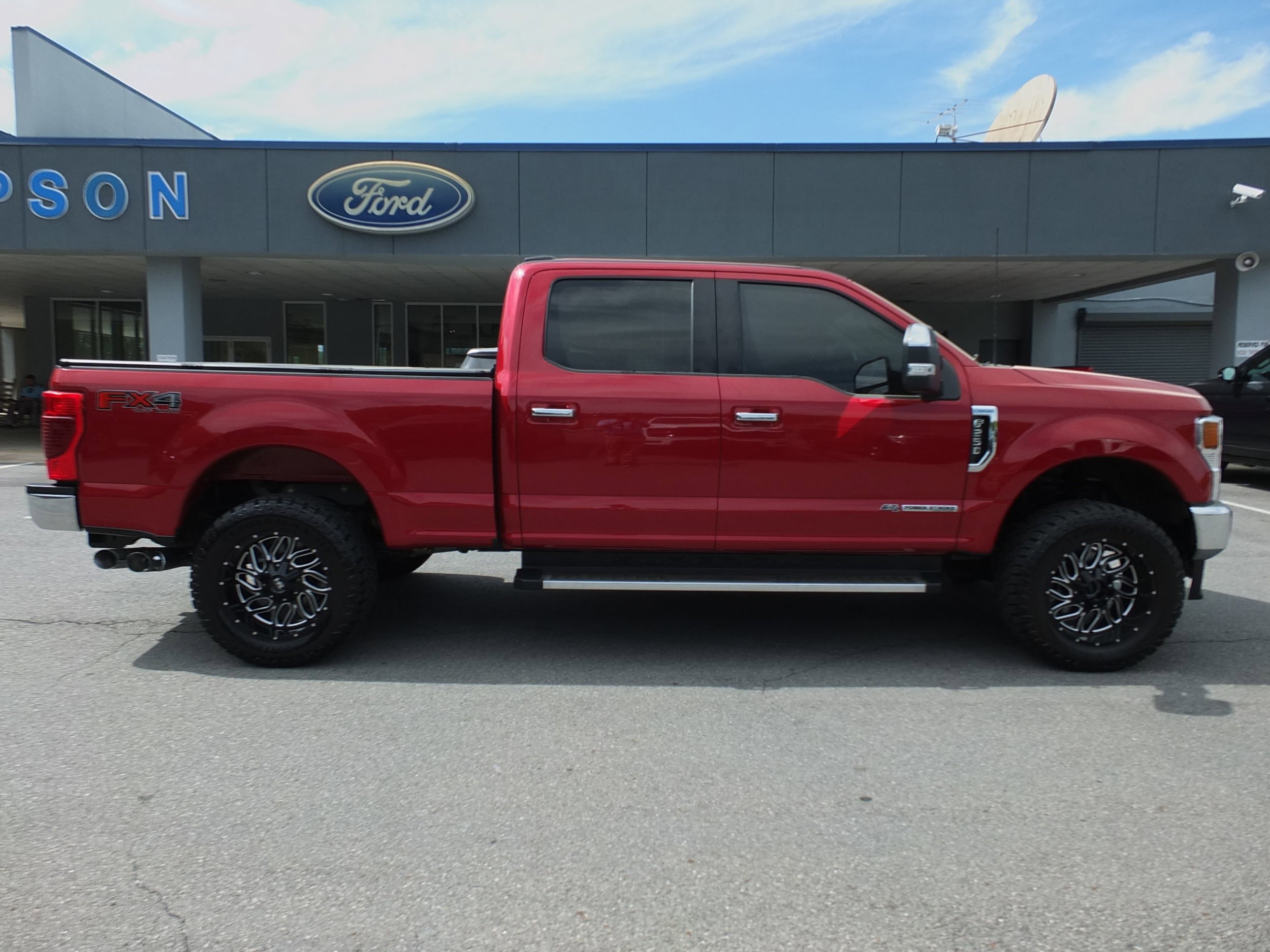 Used 2021 Ford F250 Lariat w/ Chrome Package AWD/4WD image 2
