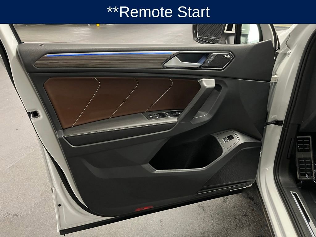 Used 2024 Volkswagen Tiguan SEL R-Line image 17