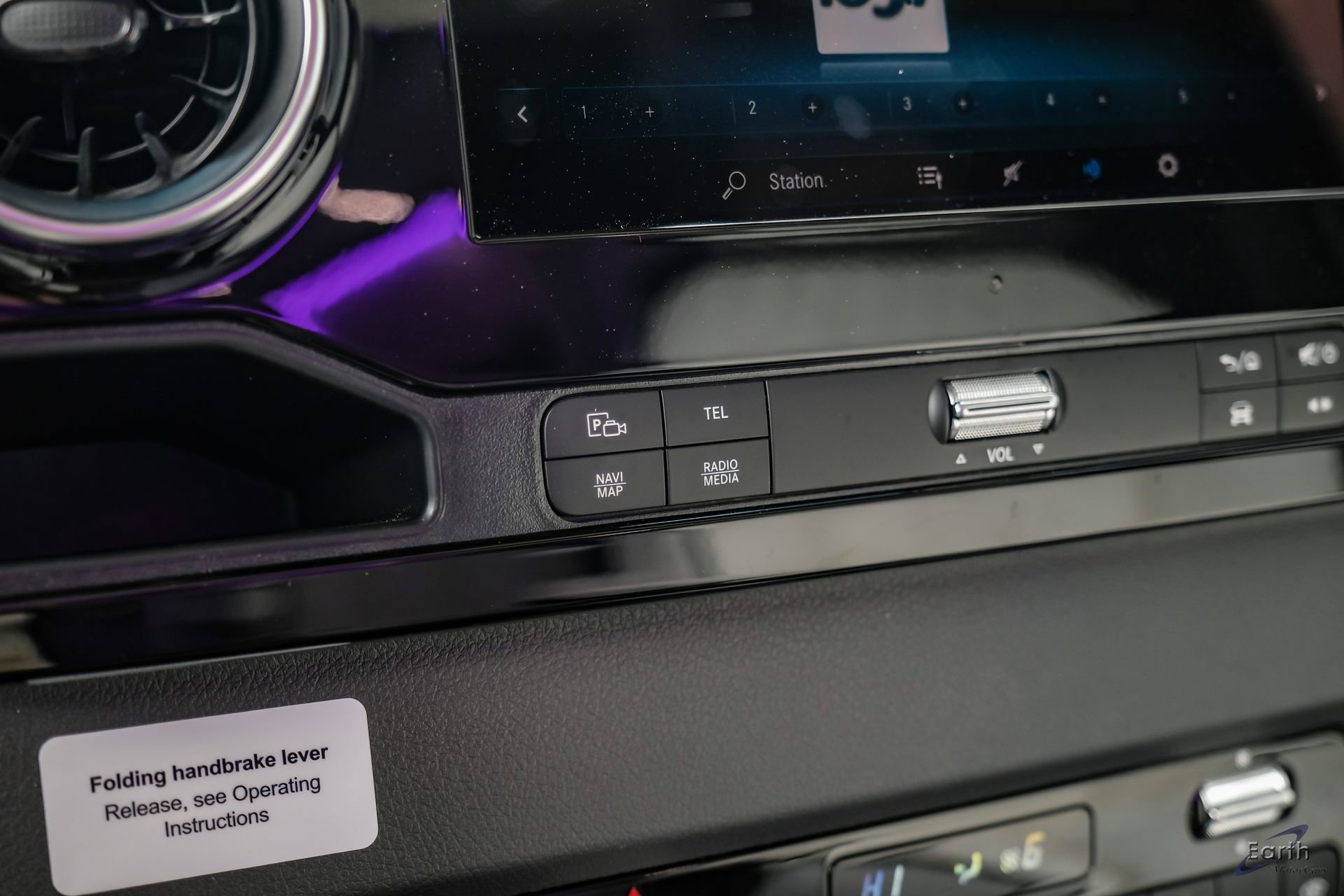 Used 2023 Mercedes-Benz Sprinter 3500 image 64