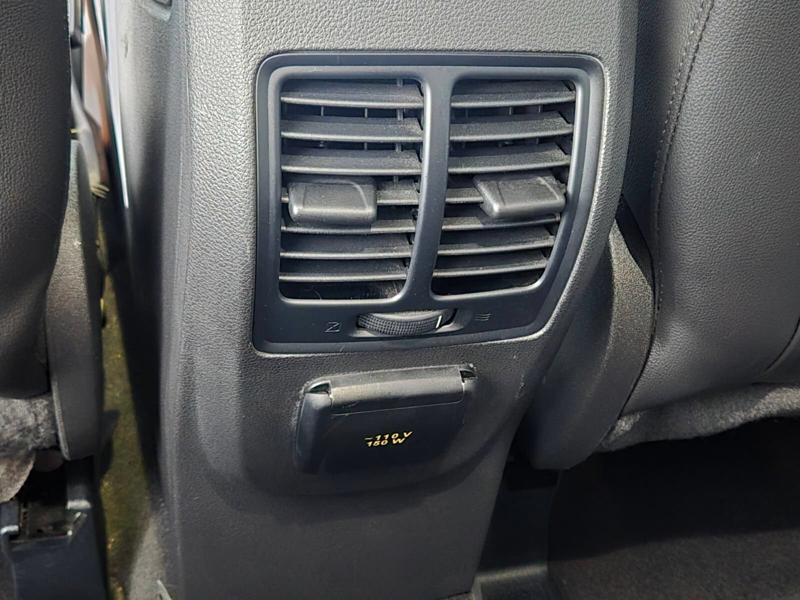 Used 2017 Ford Escape SE w/ Equipment Group 201A FWD image 13