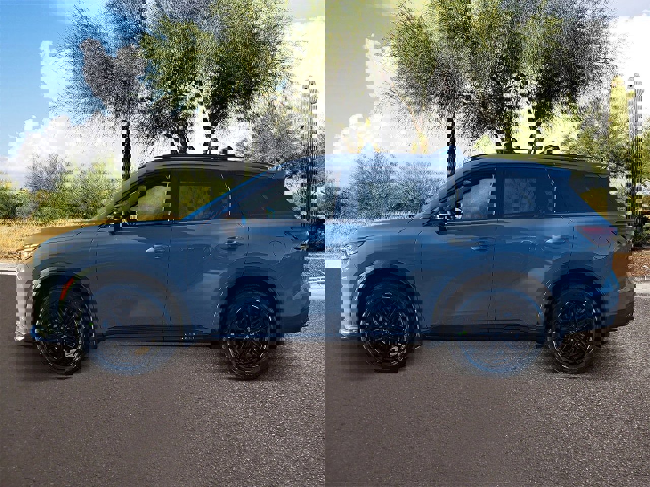 New 2026 INFINITI QX60 Sport image 2