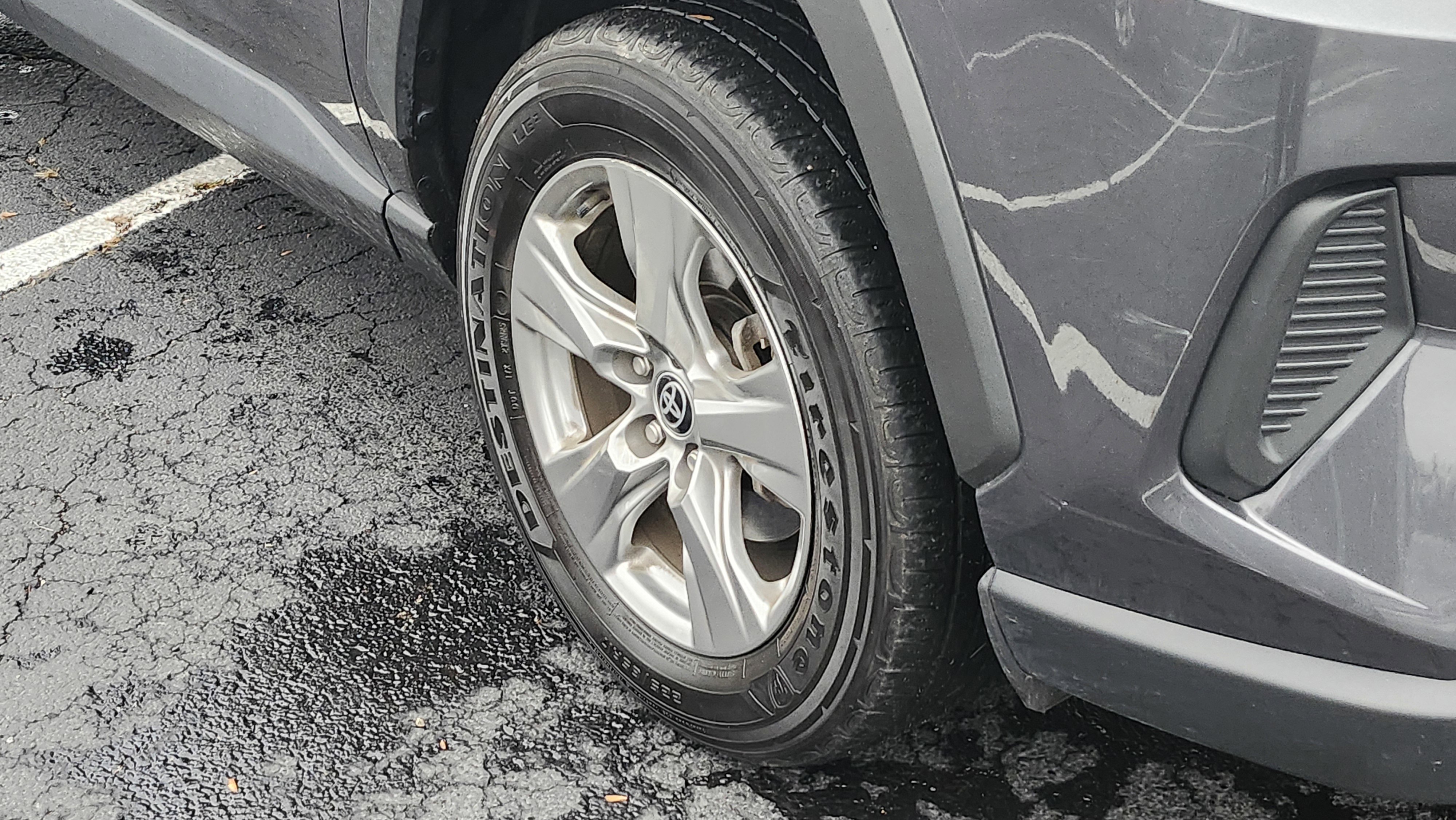 Used 2024 Toyota RAV4 XLE image 7