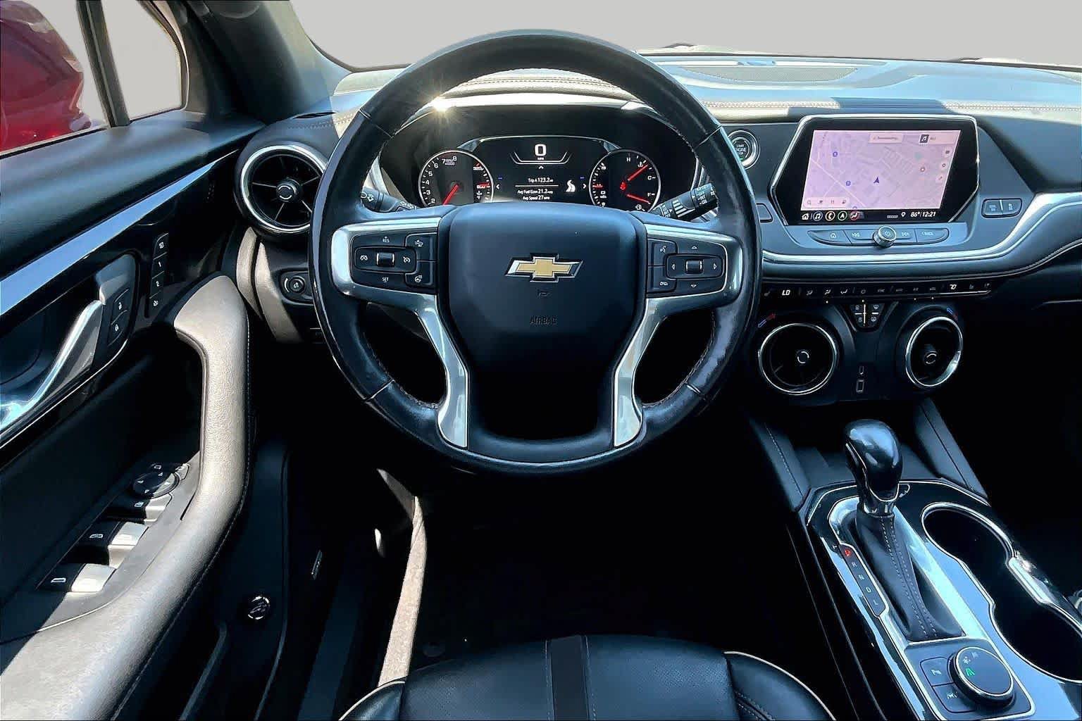Used 2019 Chevrolet Blazer Premier w/ Sun and Wheels Package FWD image 6