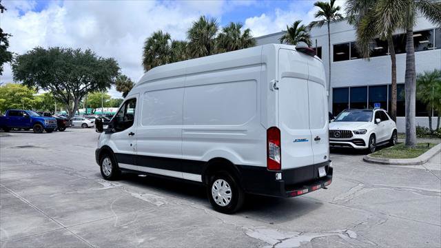 Used 2022 Ford E-Transit 148 High Roof RWD image 6