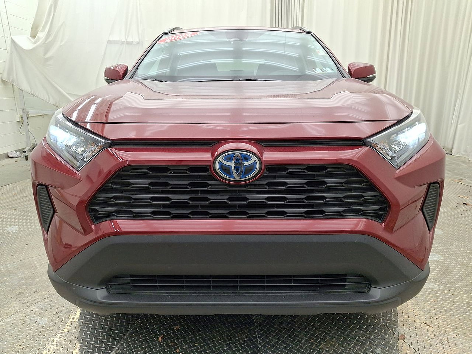 Certified 2022 Toyota RAV4 LE image 28
