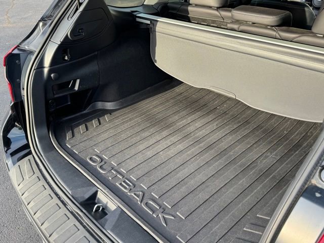 Used 2018 Subaru Outback 2.5i Limited image 31