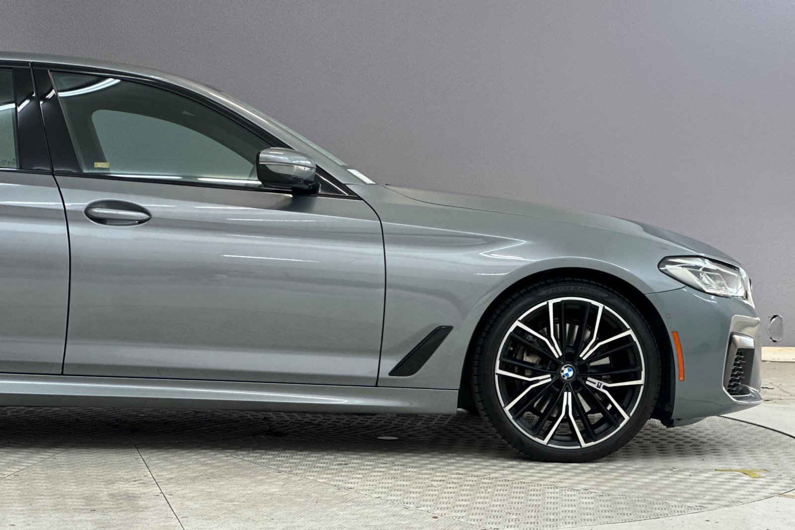 Certified 2023 BMW 540i w/ M Sport Package image 35