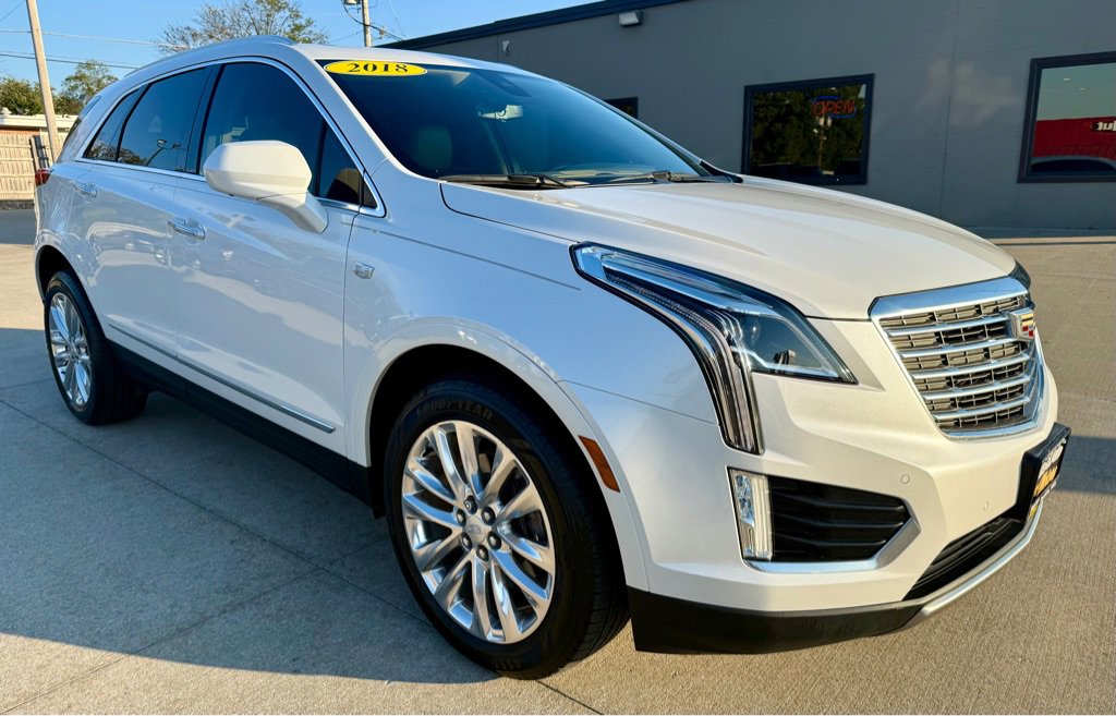 Used 2018 Cadillac XT5 Platinum image 1