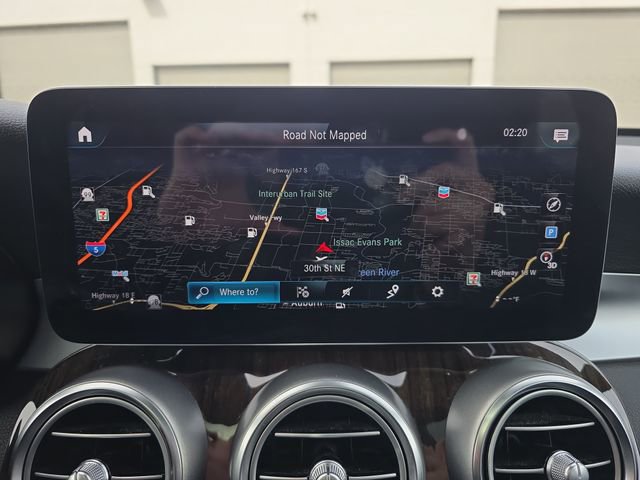 Used 2020 Mercedes-Benz GLC 300 4MATIC w/ AMG Line image 25