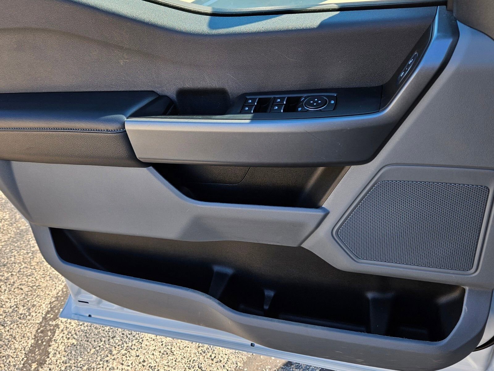 Used 2025 Ford F250 XLT image 28