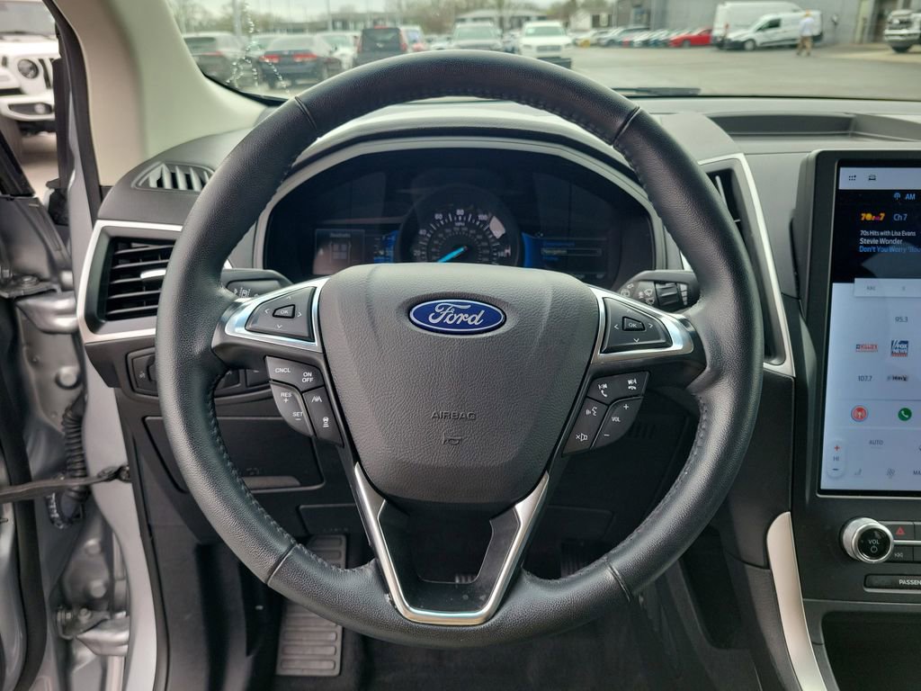 Certified 2024 Ford Edge SEL image 23