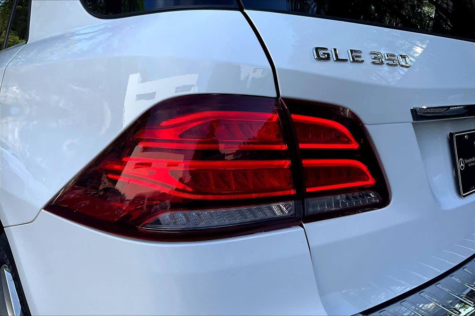 Used 2018 Mercedes-Benz GLE 350 4MATIC image 29