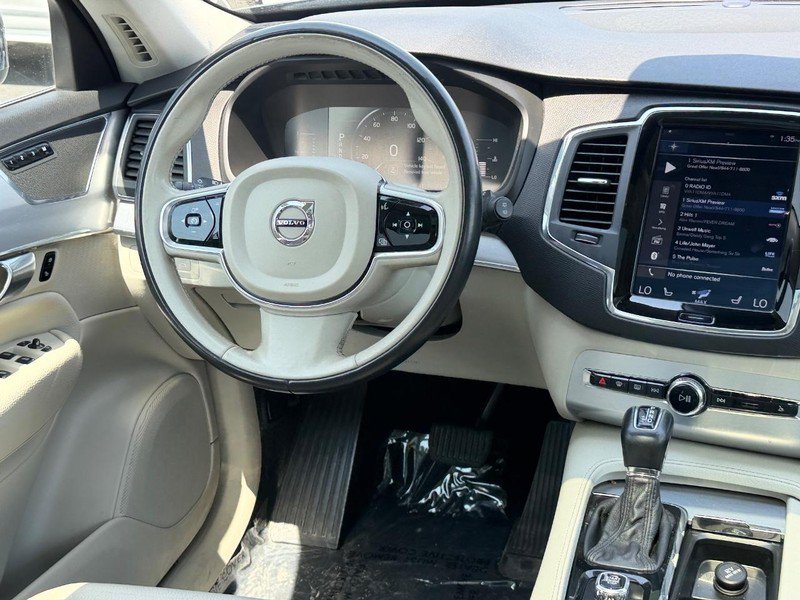 Used 2018 Volvo XC90 T5 Momentum FWD image 13