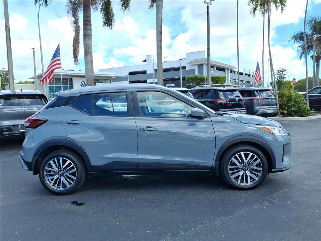 Certified 2024 Nissan Kicks SV image 8
