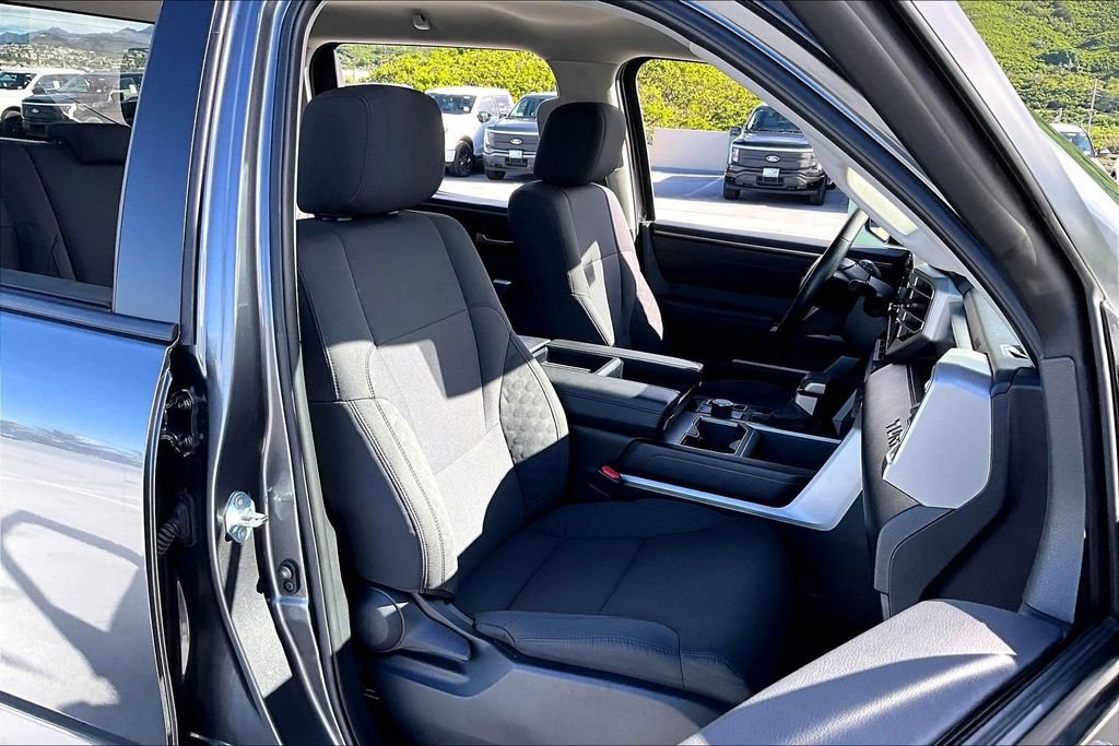 Used 2024 Toyota Tundra SR5 AWD/4WD image 7