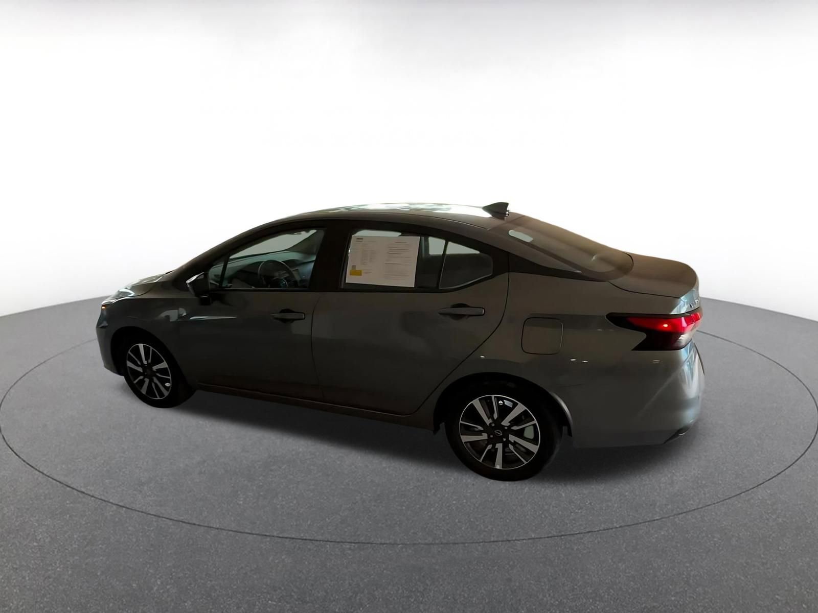 Used 2025 Nissan Versa SV image 10