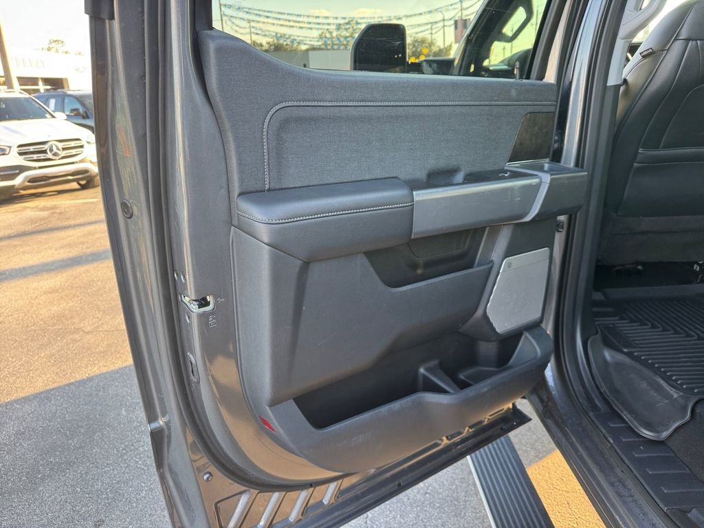 Used 2024 Ford F350 Lariat w/ Lariat Ultimate Package image 24