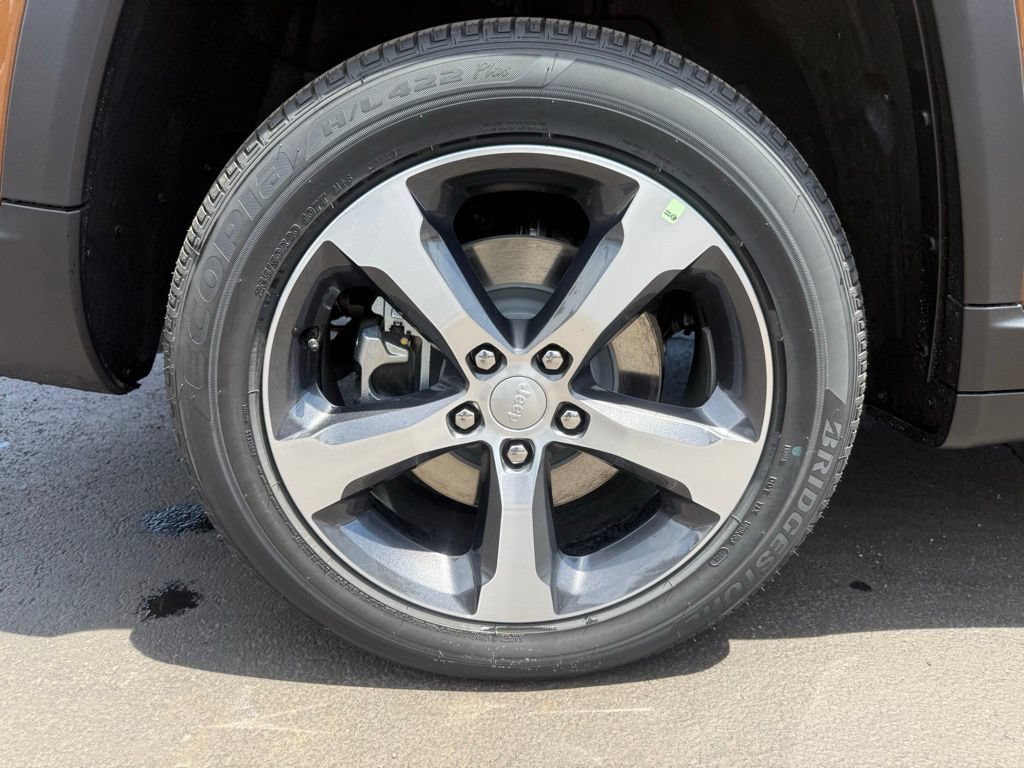 New 2026 Jeep Grand Cherokee L Limited AWD/4WD image 51