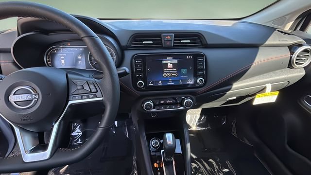 Used 2025 Nissan Versa SR w/ Trunk Package FWD image 10