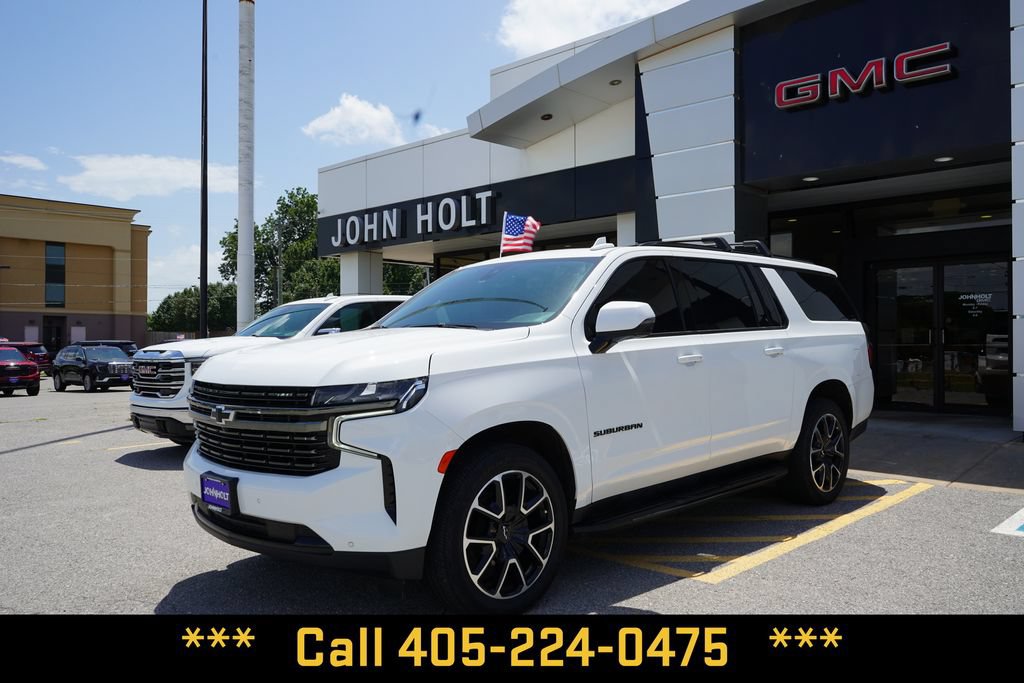 Used 2022 Chevrolet Suburban RST w/ Sport Performance Package AWD/4WD image 1