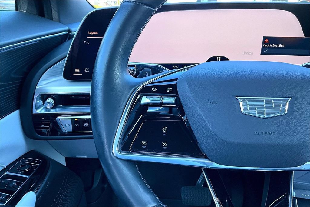 Certified 2024 Cadillac Lyriq Luxury AWD/4WD image 20