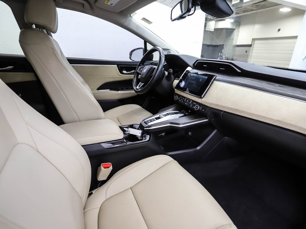 Used 2018 Honda Clarity Touring image 31