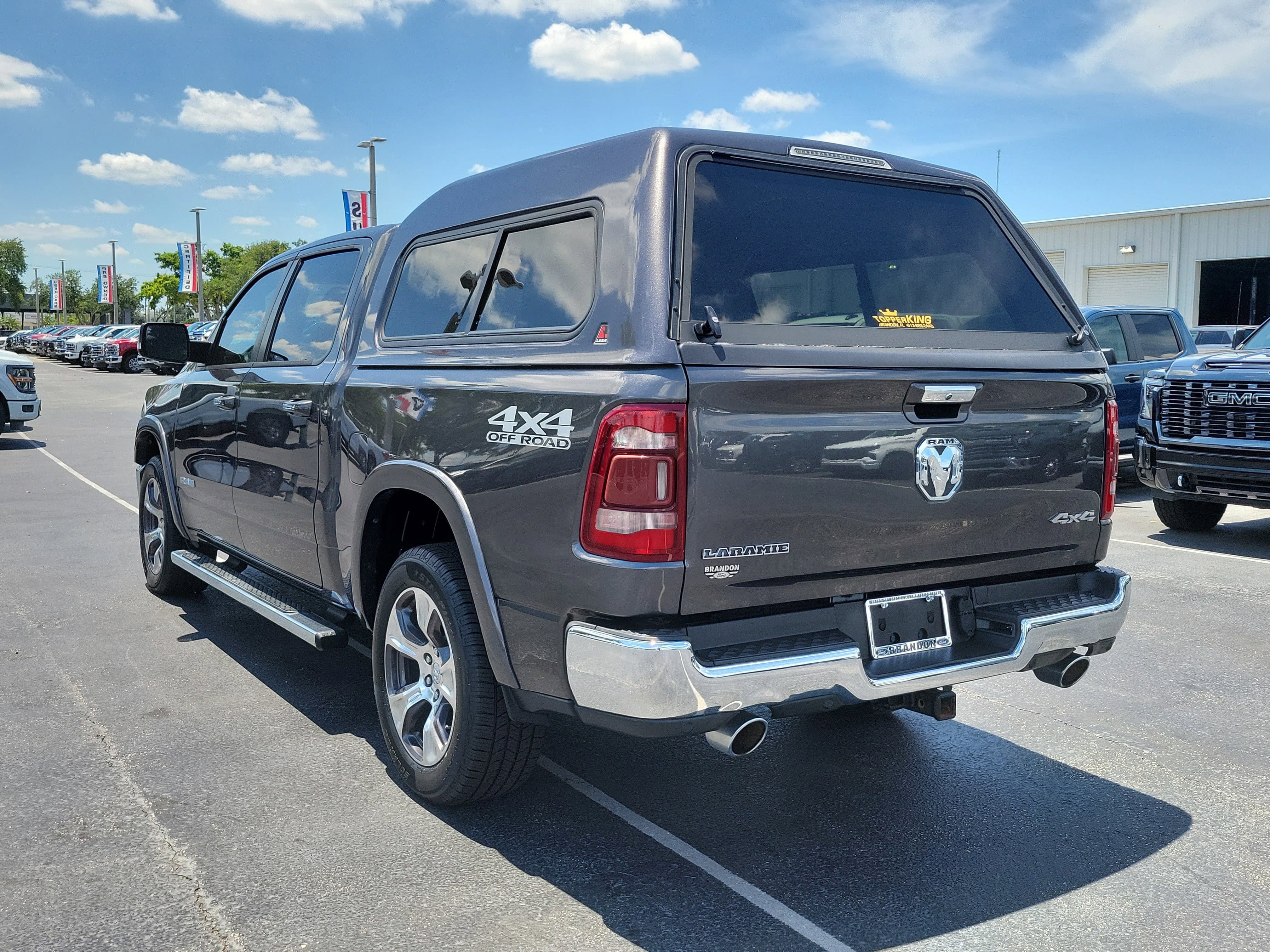 Used 2022 RAM 1500 Laramie AWD/4WD image 7