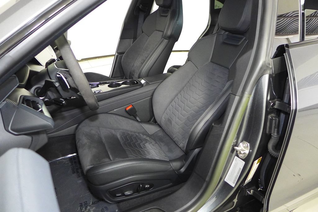 Used 2023 Audi e-tron GT Premium Plus w/ Performance Package AWD/4WD image 21