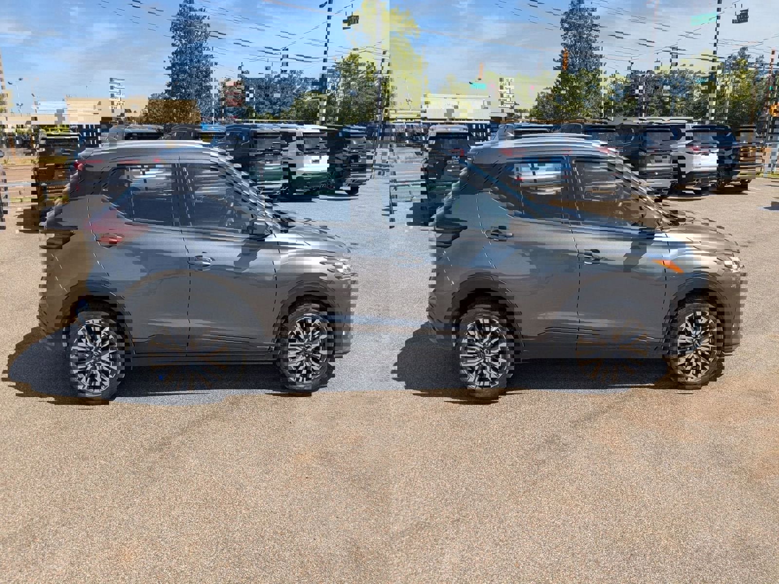 Used 2024 Nissan Kicks SV image 35