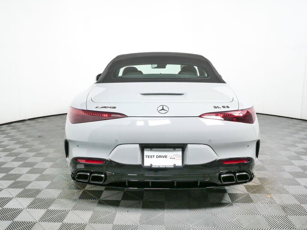 Used 2025 Mercedes-Benz SL 63 AMG 4MATIC image 31