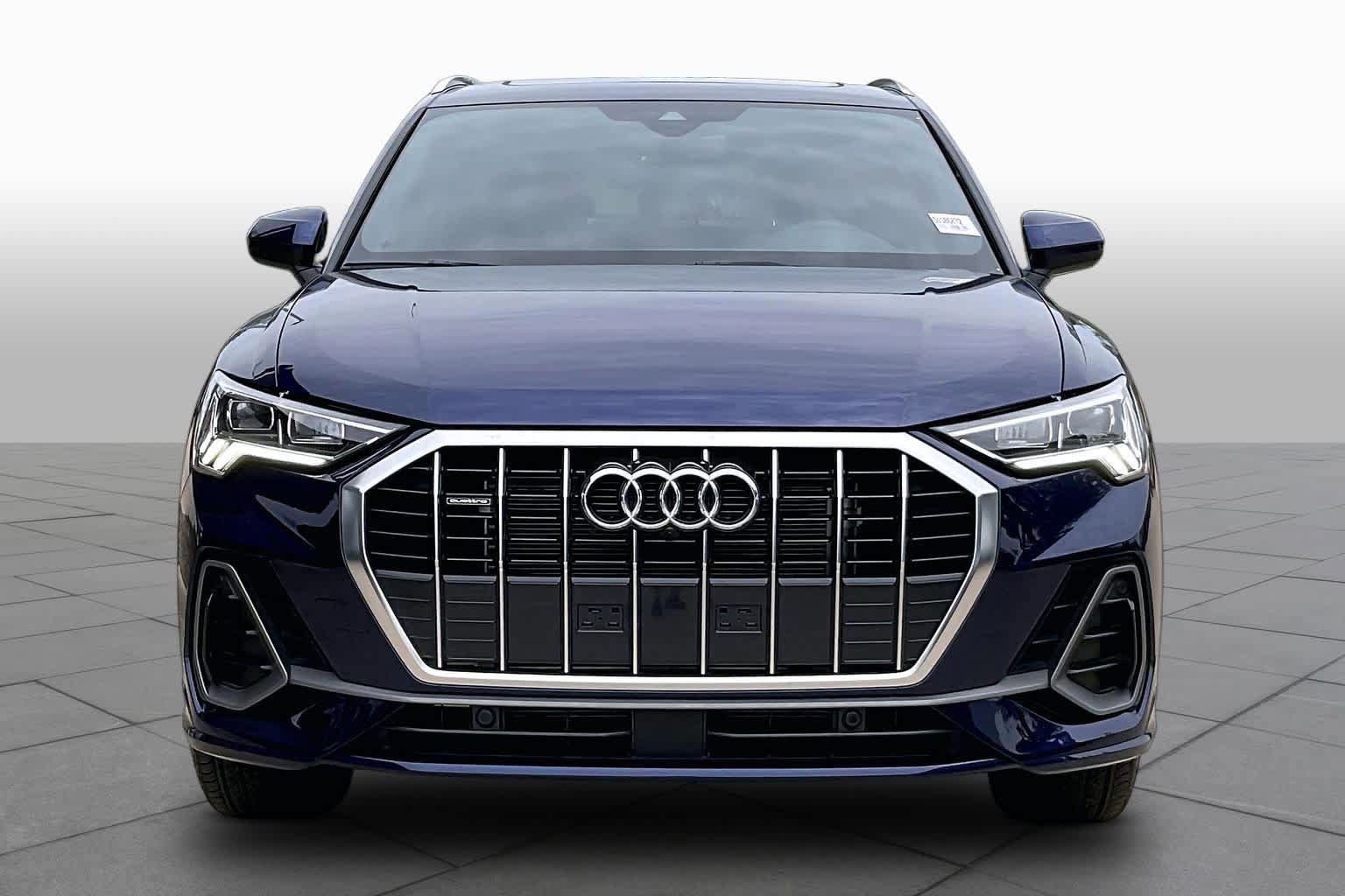 Used 2025 Audi Q3 2.0T Premium Plus w/ Premium Plus Package AWD/4WD image 4