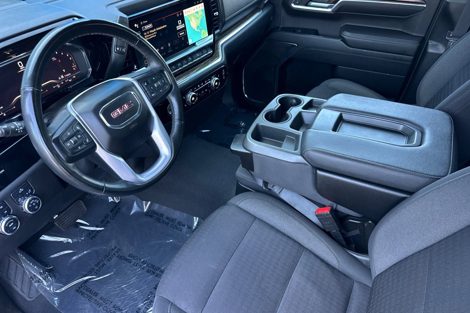 Used 2023 GMC Sierra 1500 Elevation w/ X31 Off-Road Package AWD/4WD image 10