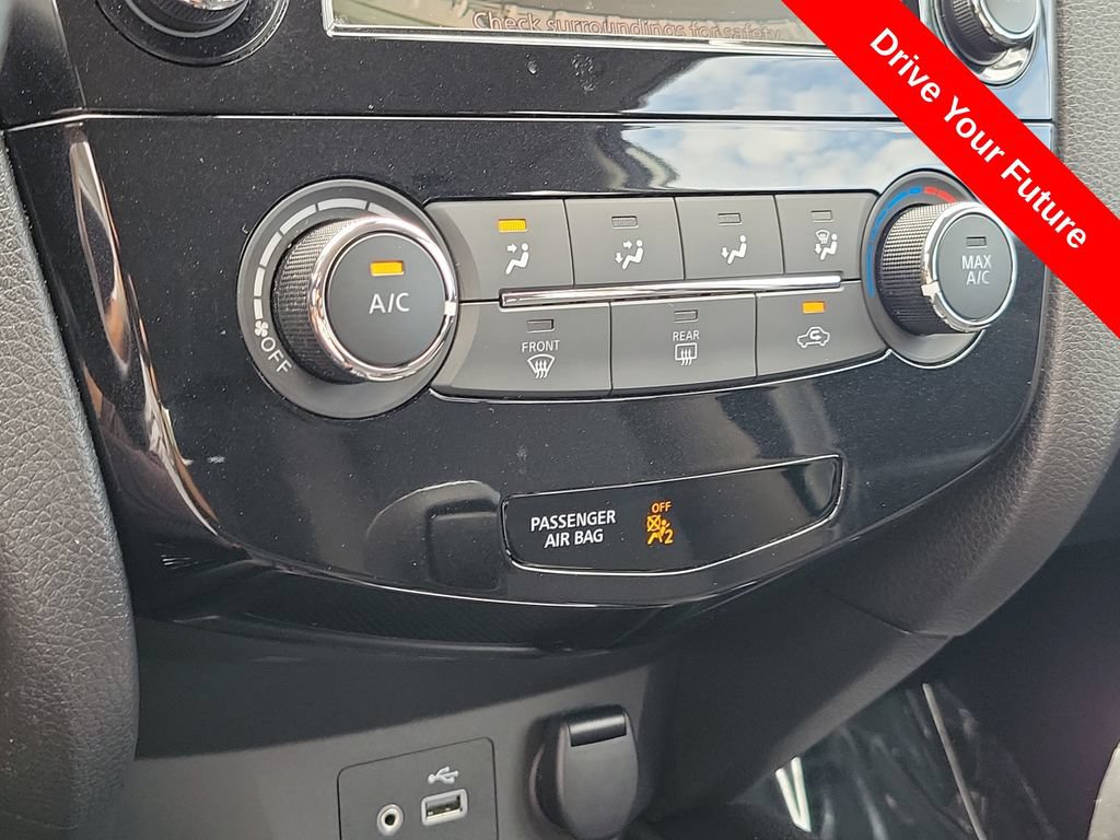 Used 2022 Nissan Rogue Sport S FWD image 12