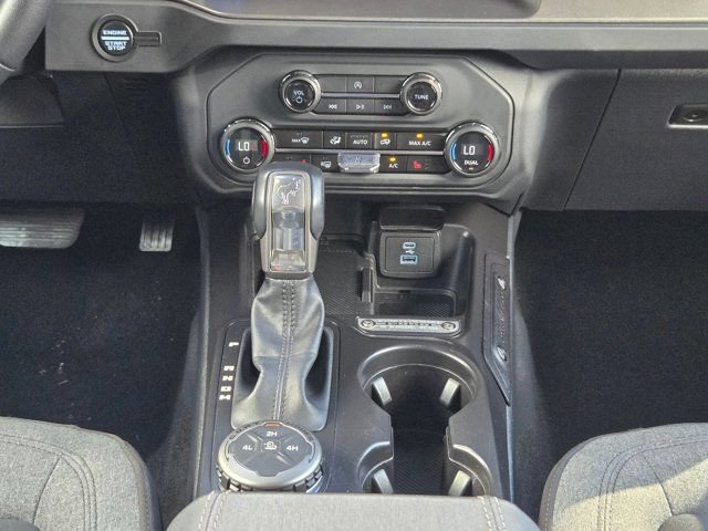 Used 2025 Ford Bronco Big Bend AWD/4WD image 17