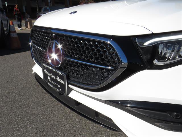 Used 2025 Mercedes-Benz E 350 4MATIC Sedan image 23