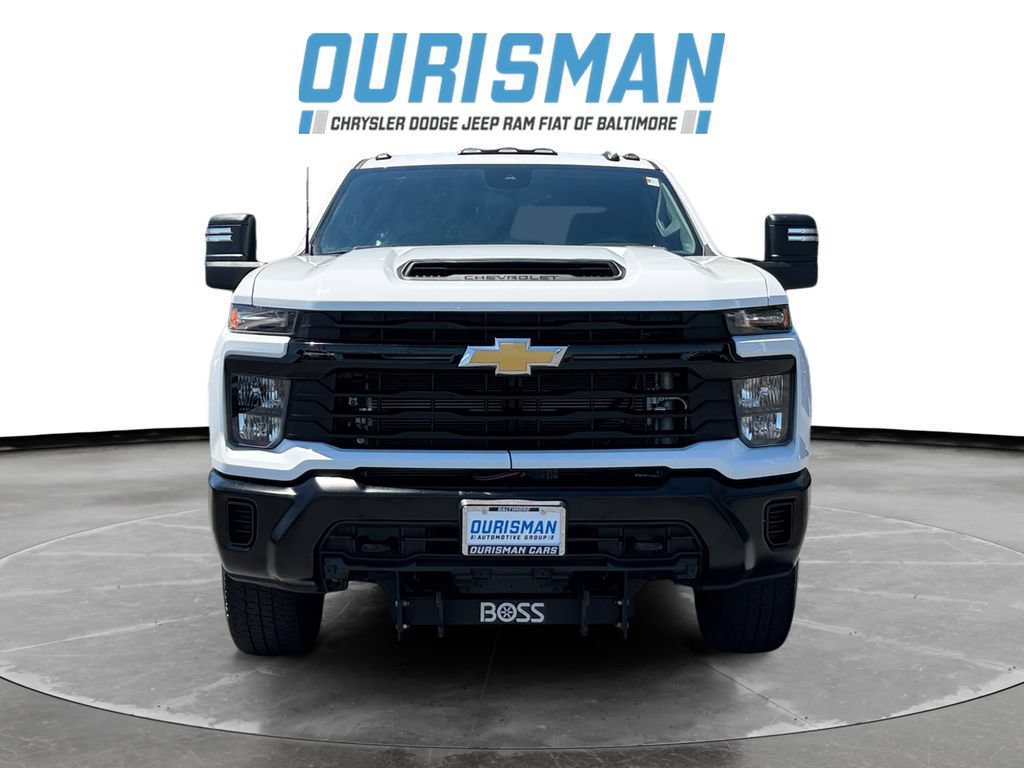 Used 2025 Chevrolet Silverado 3500 W/T AWD/4WD image 8