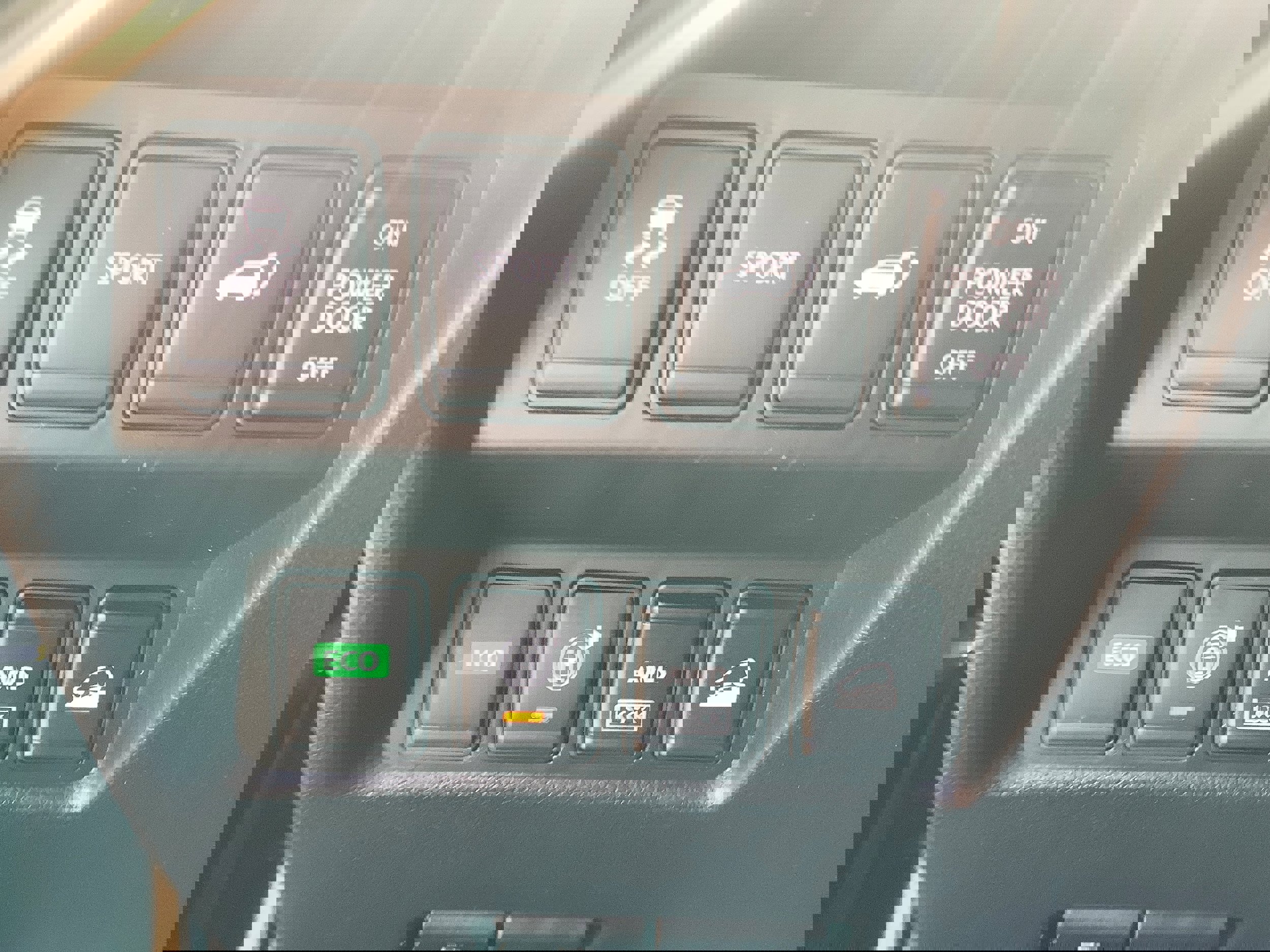 Used 2015 Nissan Rogue SL w/ SL Premium Package image 24