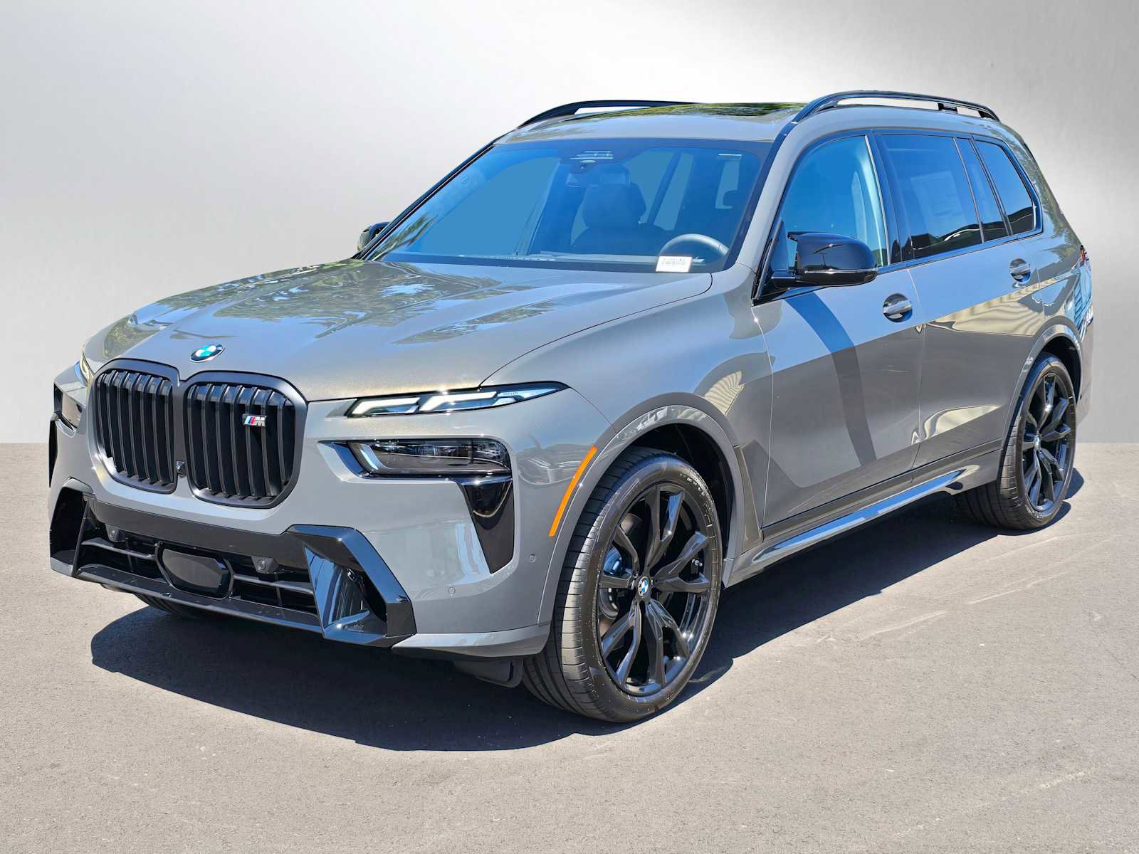 New 2026 BMW X7 M60i image 7