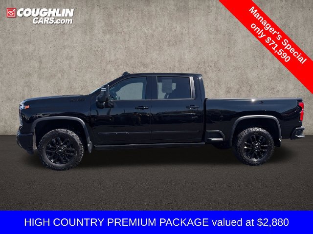 Used 2025 Chevrolet Silverado 3500 High Country w/ High Country Premium Package AWD/4WD image 2