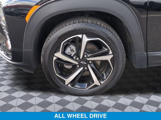 Used 2023 Chevrolet TrailBlazer RS w/ Sun and Liftgate Package AWD/4WD image 11